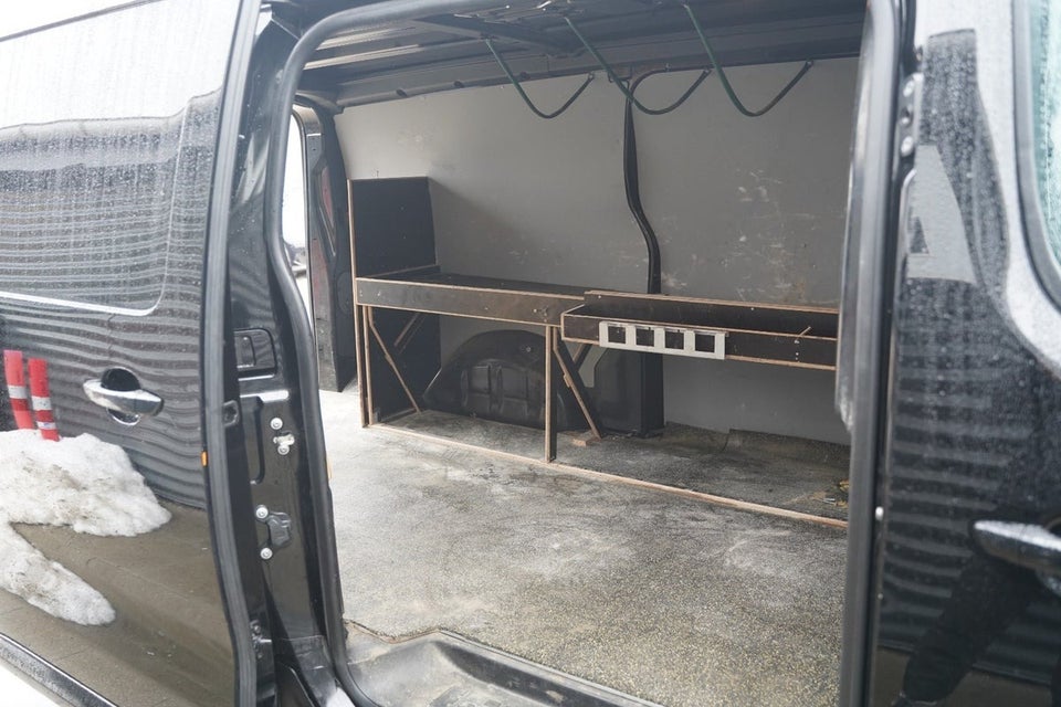 Peugeot Expert 2,0 BlueHDi 144 L3 Plus Van