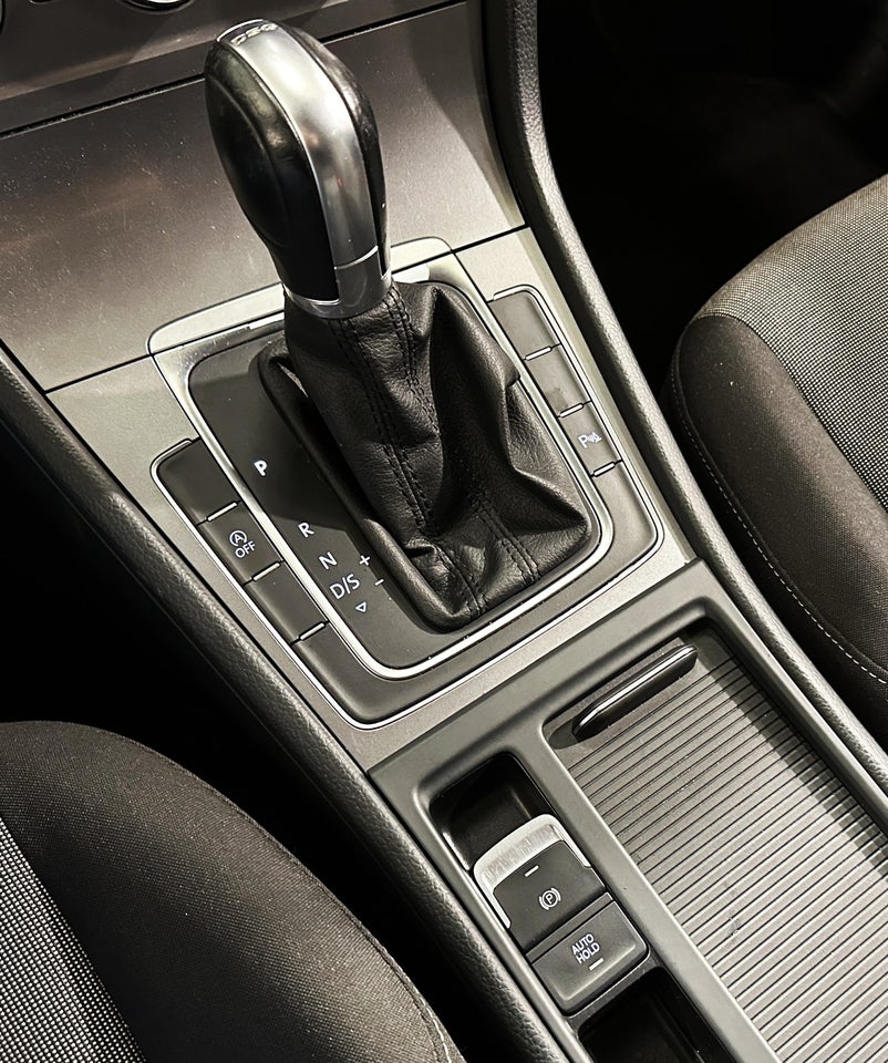 VW Golf VII 1,4 TSi 125 Comfortline Variant DSG 5d