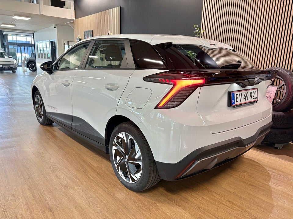 MG MG4 51 Nordic Edition 5d