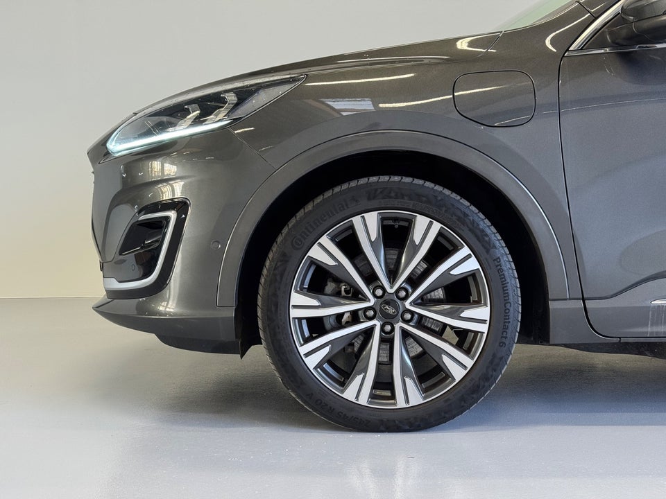 Ford Kuga 2,5 PHEV Vignale CVT 5d