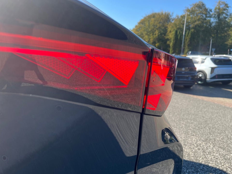Cupra Tavascan 77 Adrenaline 5d