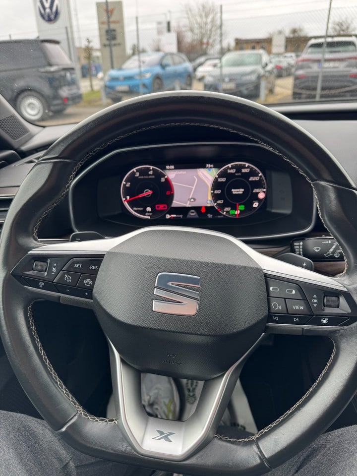 Seat Leon 2,0 TDi 150 Xcellence Sportstourer DSG Van 5d