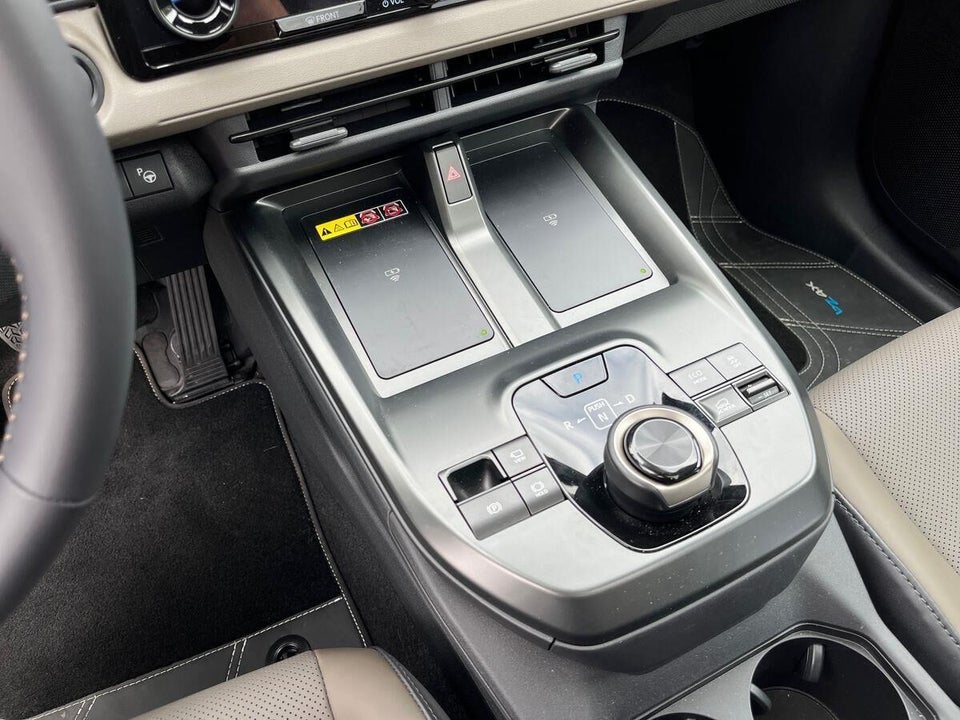 Toyota bZ4X Touring 74 Executive AWD 5d