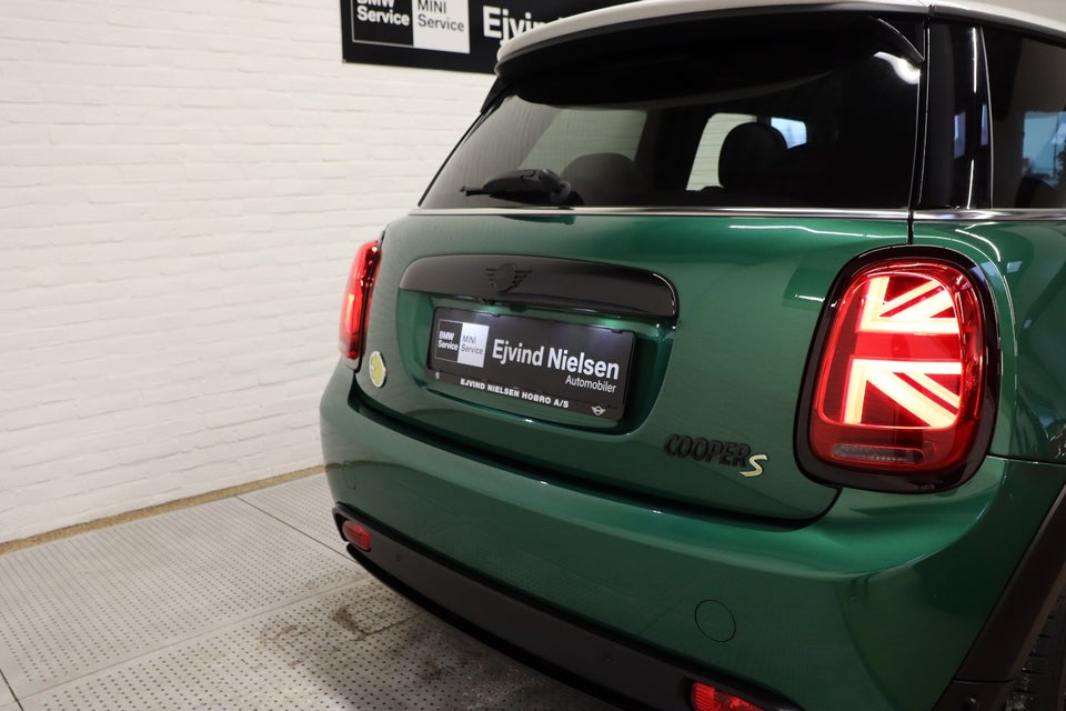 MINI Cooper SE Edition Premium Plus 3d