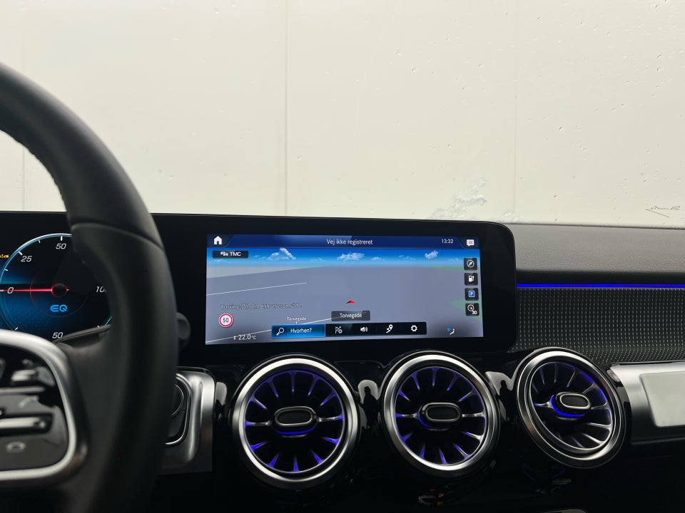 Mercedes EQB300 4Matic 5d