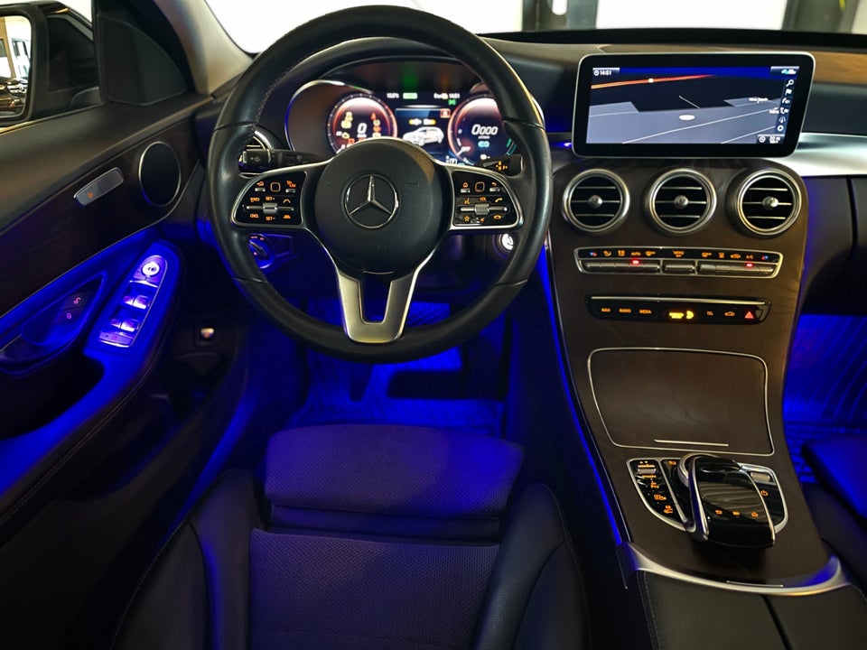 Mercedes C300 de 2,0 Avantgarde stc. aut. 5d