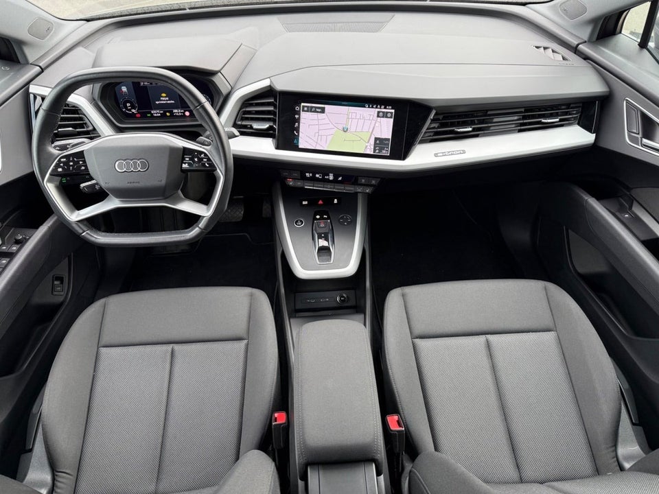 Audi Q4 e-tron 40  5d