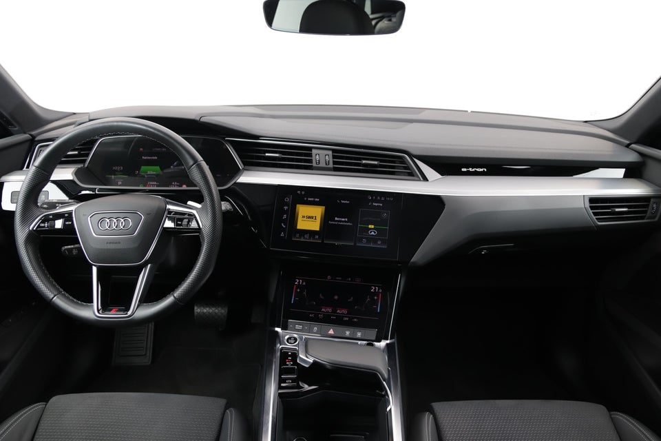 Audi e-tron 55 S-line quattro 5d