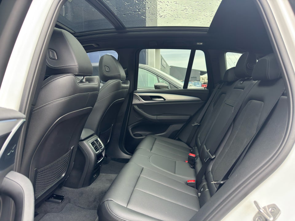 BMW iX3 Charged M-Sport 5d