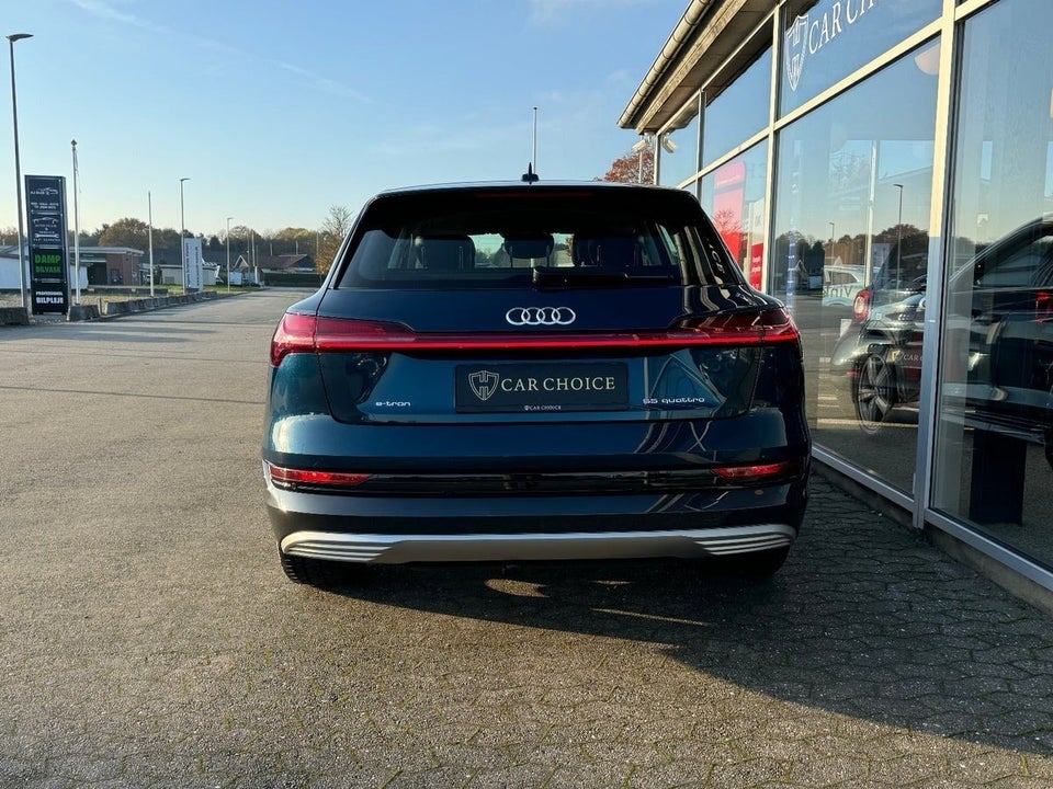 Audi e-tron 55 Advanced quattro 5d