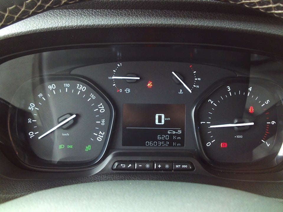 Opel Vivaro 2,0 D 145 Enjoy+ L3V2