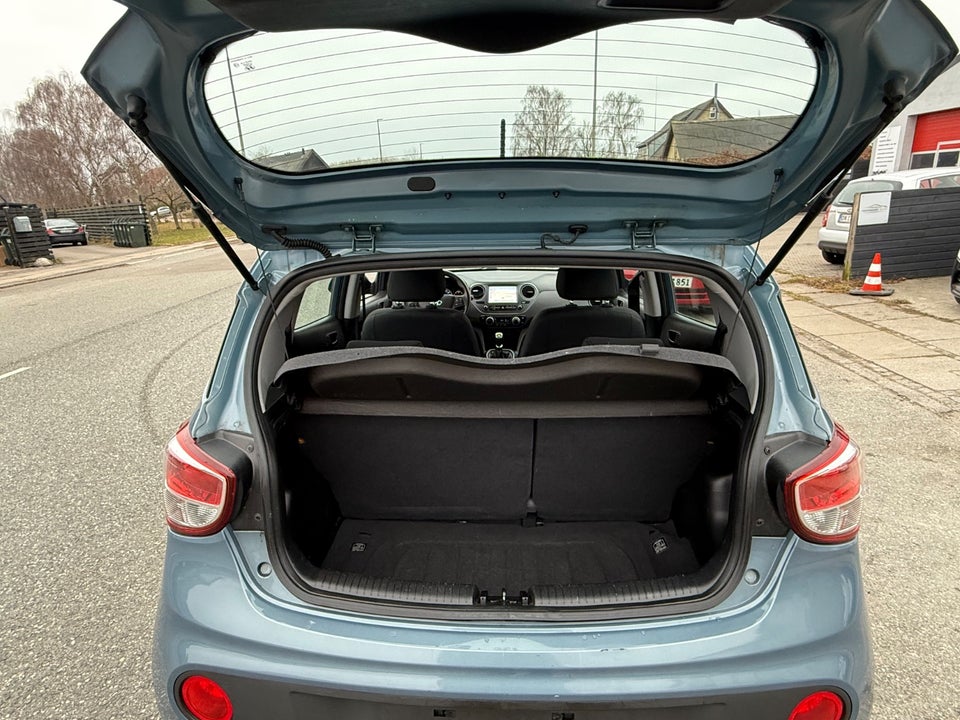 Hyundai i10 1,0 Touch 5d