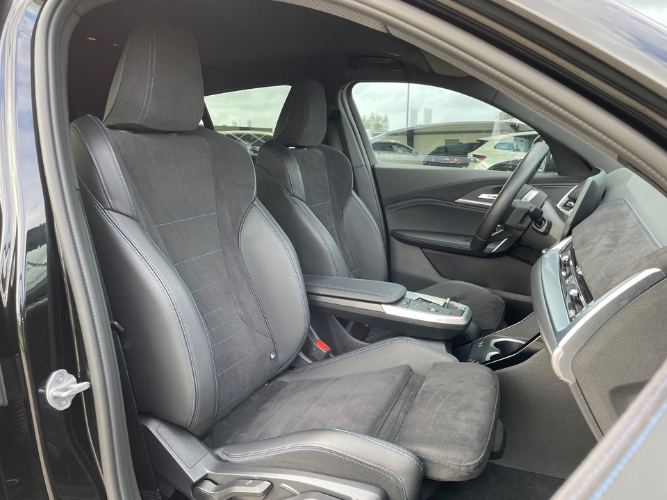 BMW iX2 eDrive20 M-Sport 5d