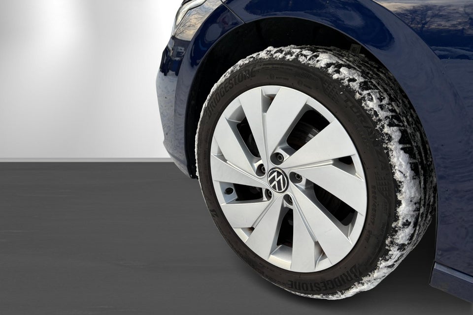 VW Golf VIII 1,5 eTSi 150 Style DSG 5d