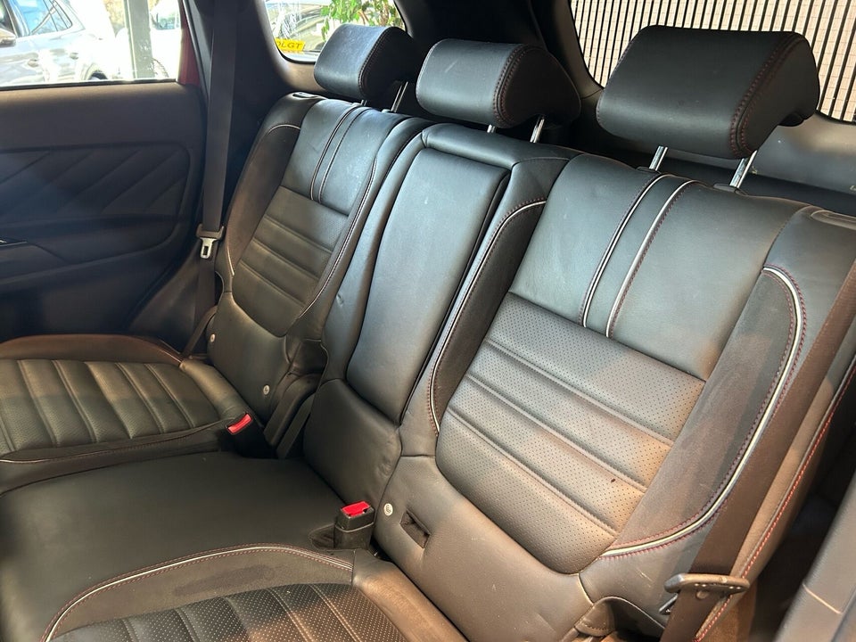 Mitsubishi Outlander 2,0 PHEV Instyle CVT 4WD 5d