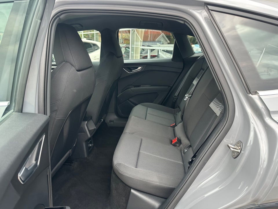 Audi Q4 e-tron 45 S-line Sportback 5d