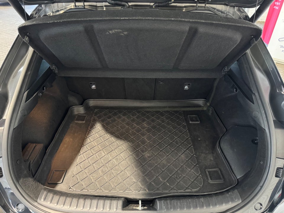 Kia XCeed 1,6 PHEV Upgrade DCT 5d