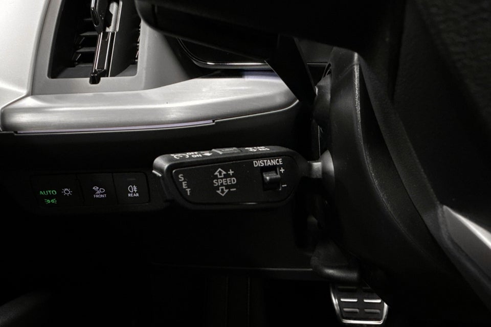 Audi Q4 e-tron performance 5d