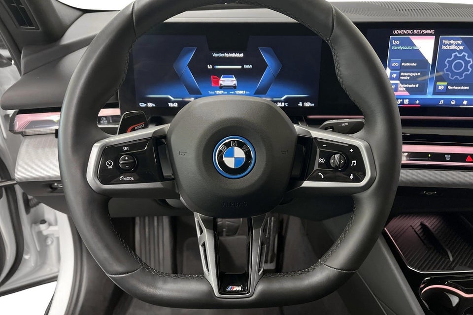 BMW i5 eDrive40 M-Sport Pro 4d