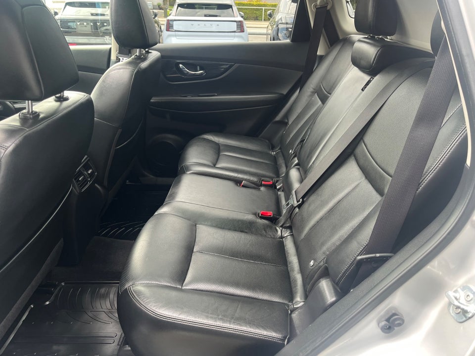 Nissan X-Trail 2,0 dCi 177 Tekna X-tr. 4WD 5d