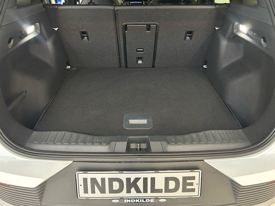 Ford Explorer 77 Premium Extended Range 5d