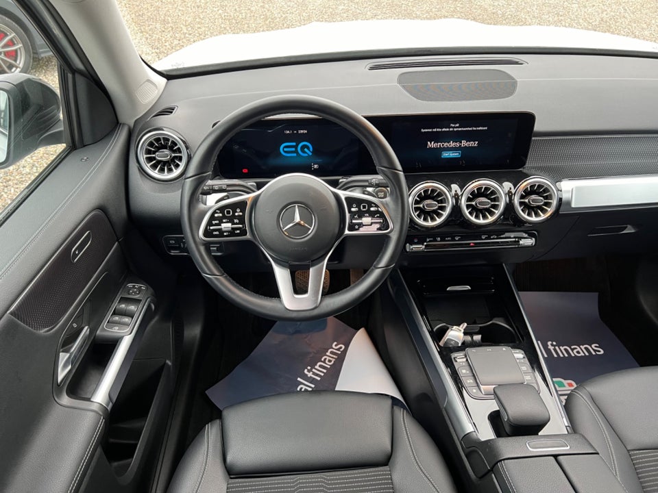 Mercedes EQB300 4Matic 5d