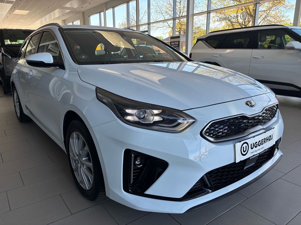 Kia Ceed 1,6 PHEV Prestige SW DCT 5d