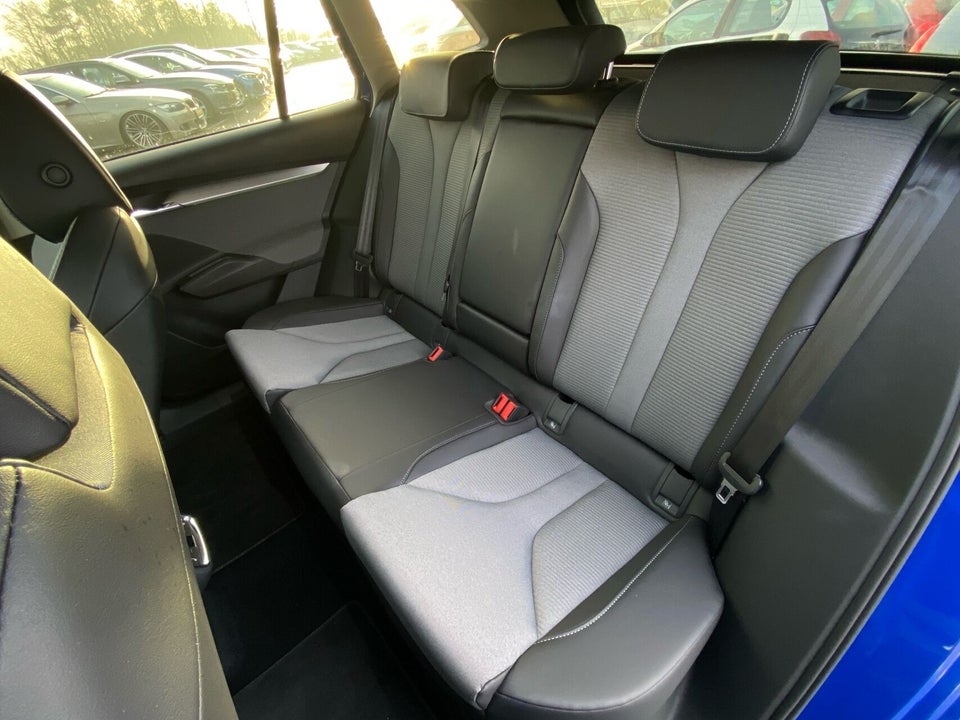 Skoda Enyaq 80 iV Loft 5d