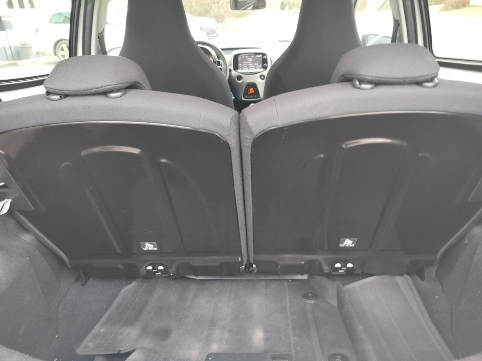 Citroën C1 1,2 PureTech Complet 5d