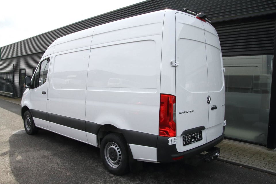 Mercedes Sprinter 317 2,0 CDi A2 Kassevogn aut. RWD