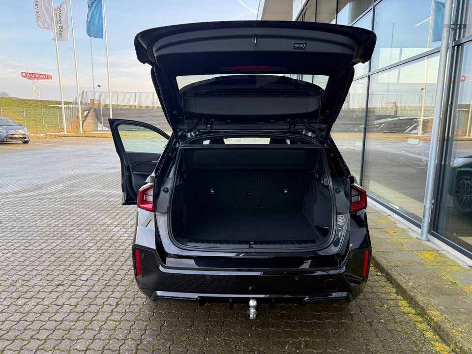 BMW iX1 eDrive20 Fully Charged M-Sport 5d