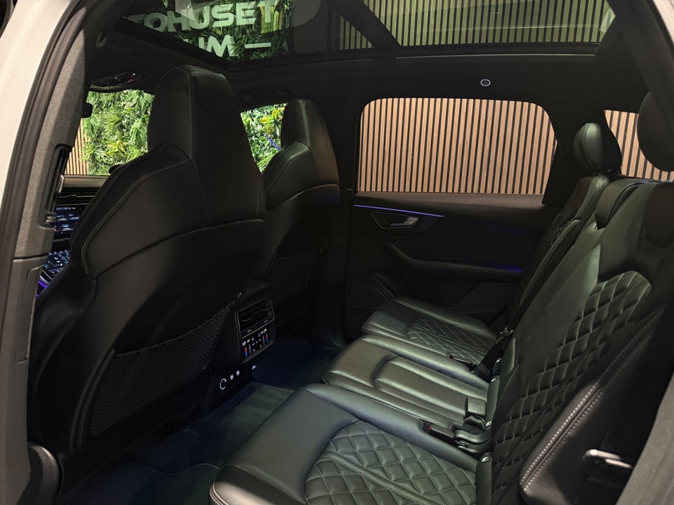 Audi Q7 50 TDi S-line quattro Tiptr. 7prs 5d