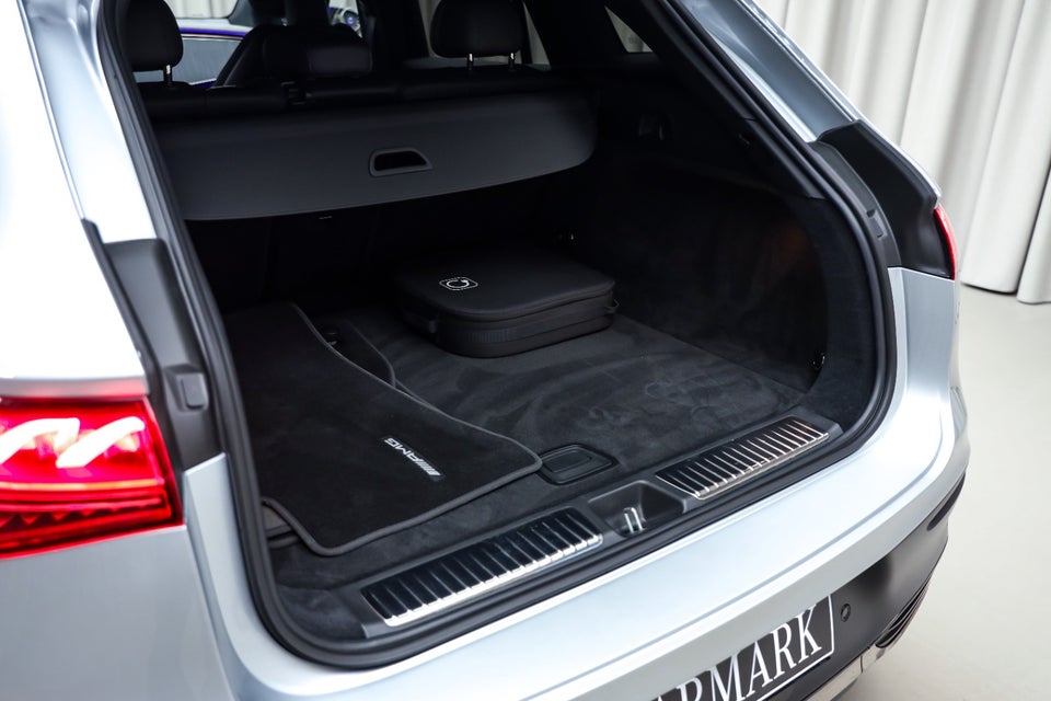 Mercedes EQE350 SUV AMG Advance Plus 4Matic 5d