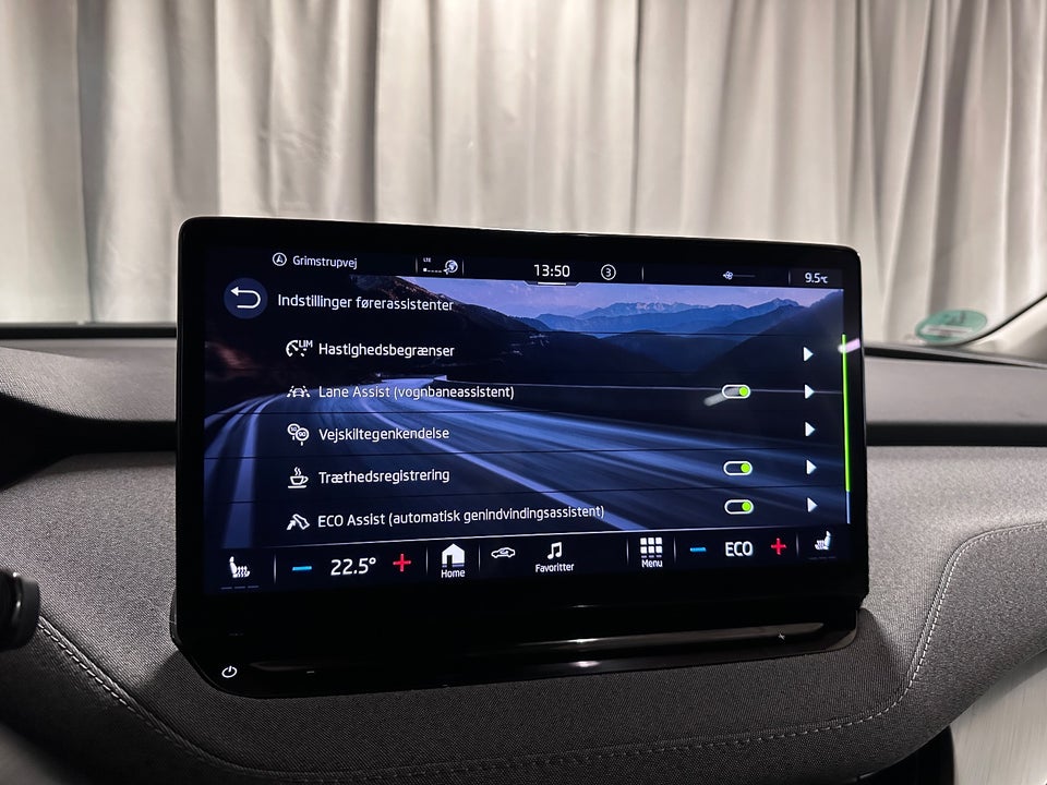 Skoda Enyaq 60 iV Lodge 5d