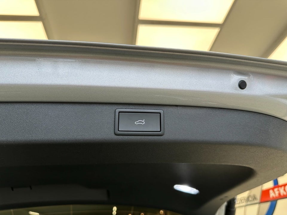 Skoda Elroq 85 iV Loft 5d