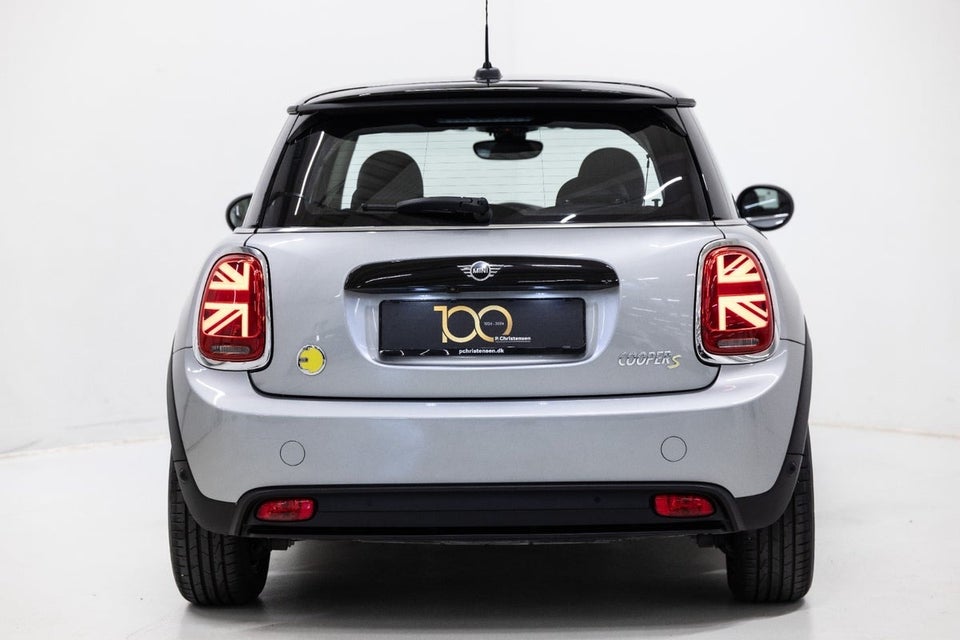 MINI Cooper SE Camden Edition 3d