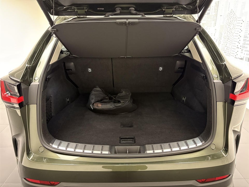 Lexus NX450h+ 2,5 Business+ aut. AWD 5d