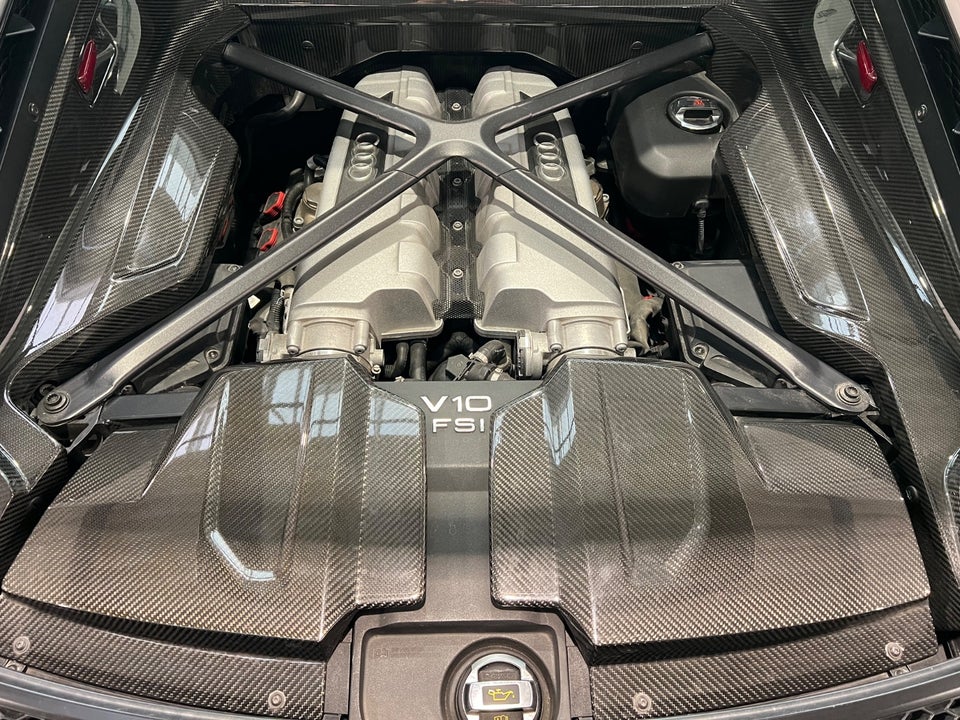 Audi R8 5,2 FSi Coupé performance quattro S-tr. 2d