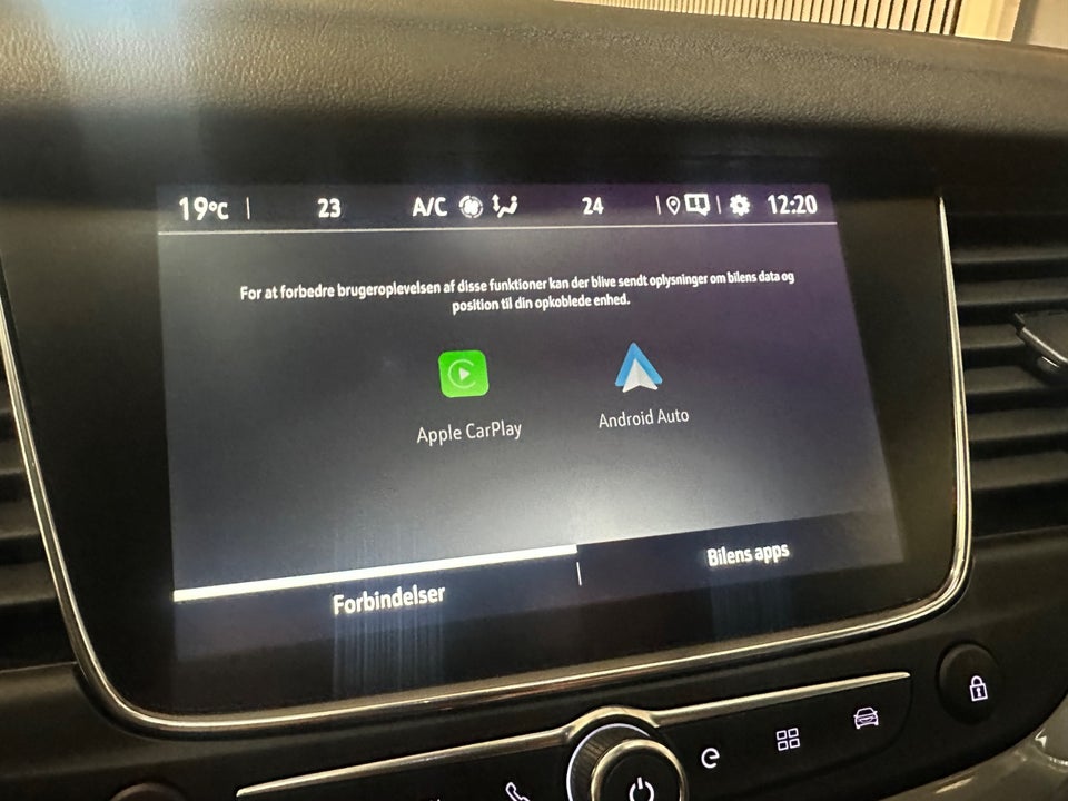 Opel Grandland X 1,6 Hybrid Ultimate aut. 5d