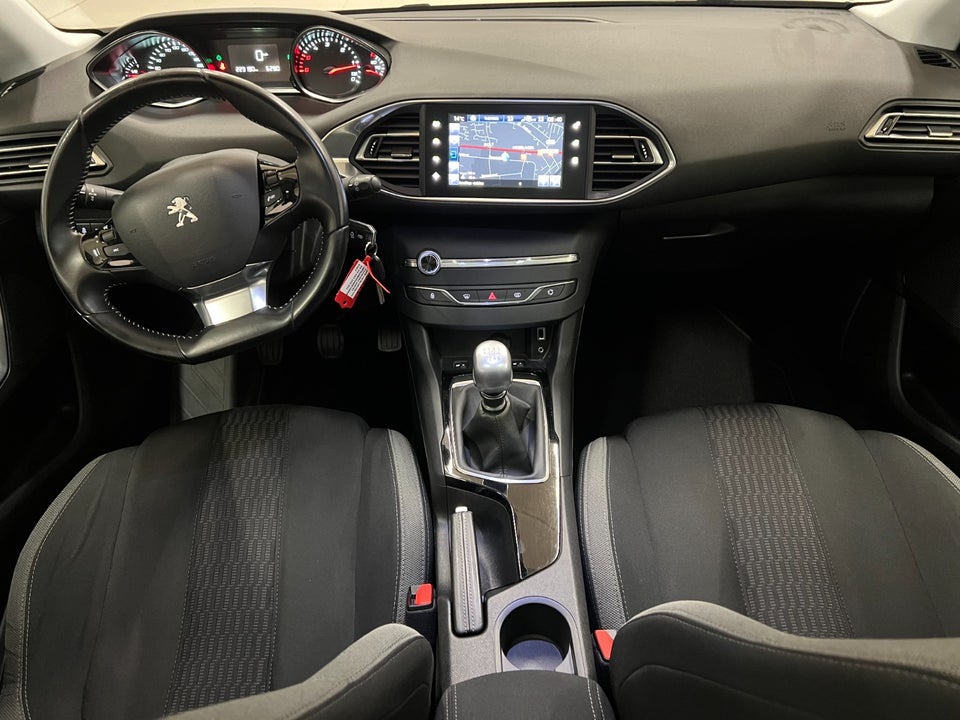 Peugeot 308 1,6 BlueHDi 120 Style Sky SW 5d