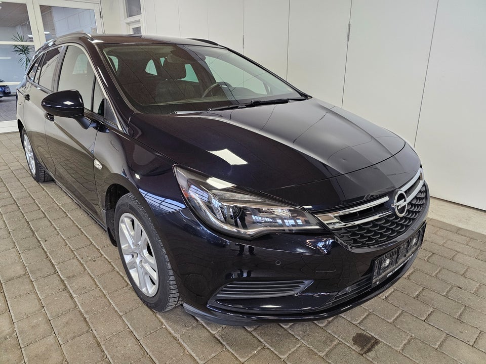 Opel Astra 1,6 CDTi 136 Enjoy Sports Tourer 5d