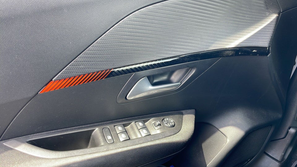 Peugeot 208 1,2 PureTech 75 Prime 5d