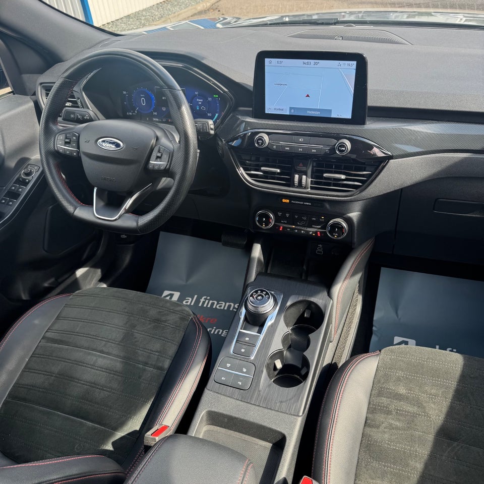 Ford Kuga 2,5 PHEV ST-Line X CVT 5d