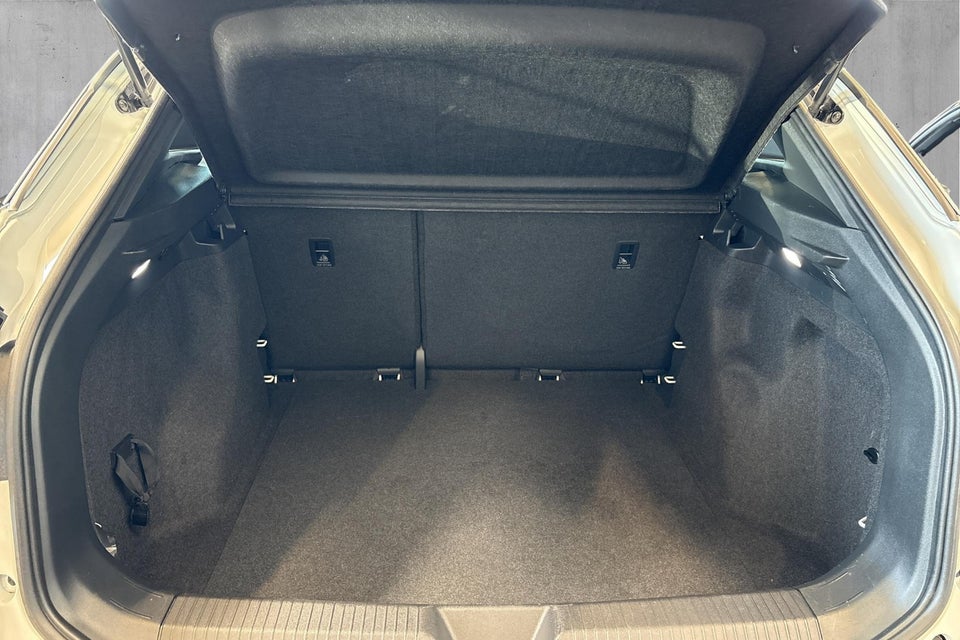 VW ID.4 52 Pure 5d