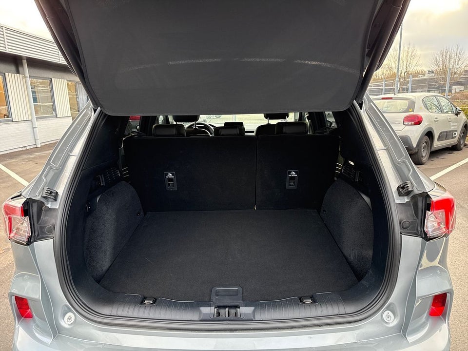 Ford Kuga 2,5 PHEV Vignale CVT 5d