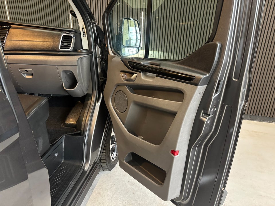Ford Transit 350 L2 Van 2,0 TDCi 185 Limited aut. H2 FWD