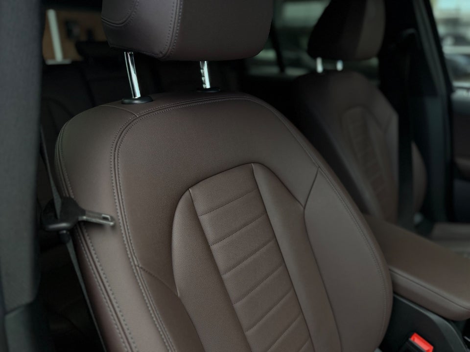 BMW iX3 Charged 5d