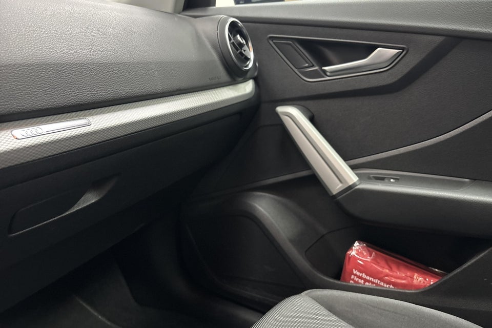 Audi Q2 35 TFSi Prestige S-tr. 5d