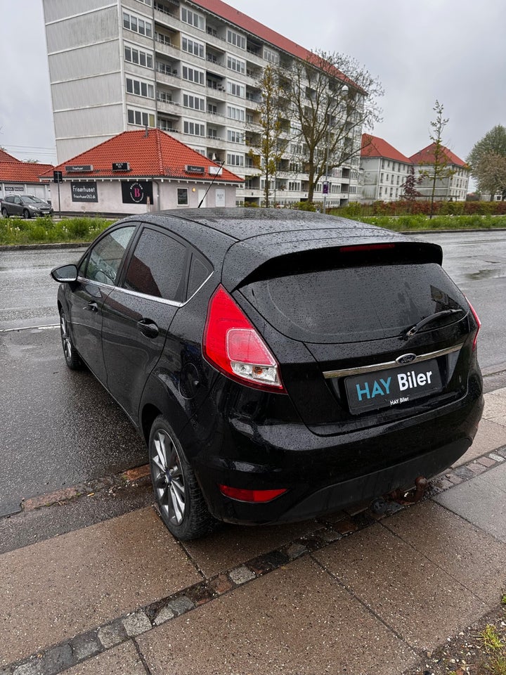 Ford Fiesta 1,0 SCTi 100 Titanium aut. 5d