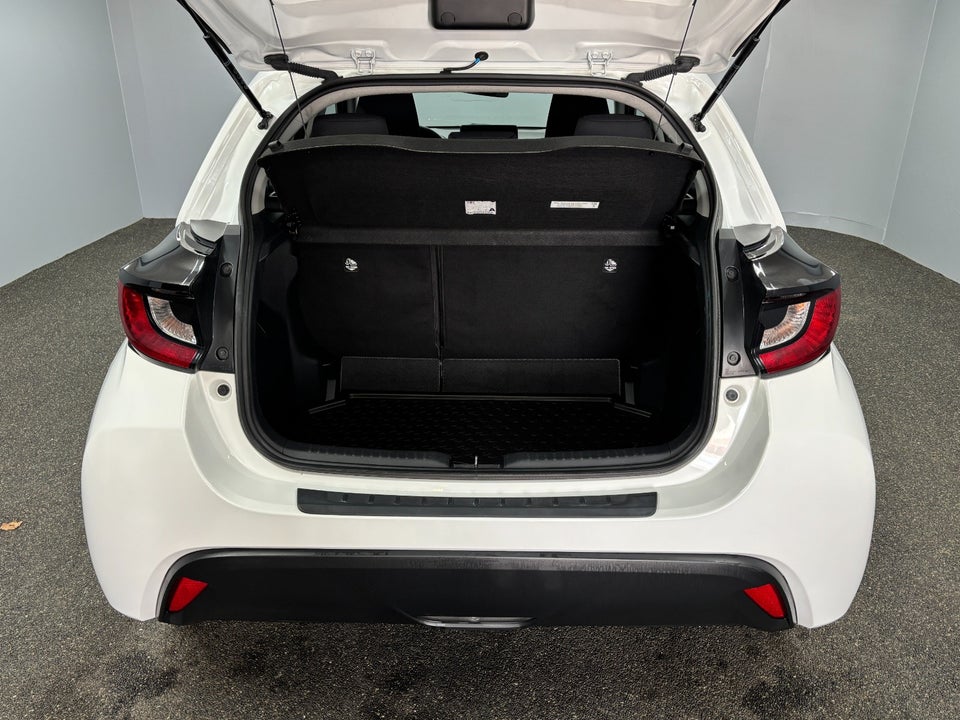 Toyota Yaris 1,0 Essential Comfort 5d